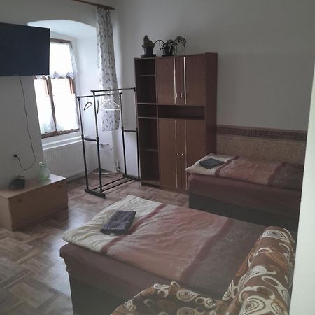 Penzion SKLAŘSKÁ HOSPODA Chřibská Exterior foto