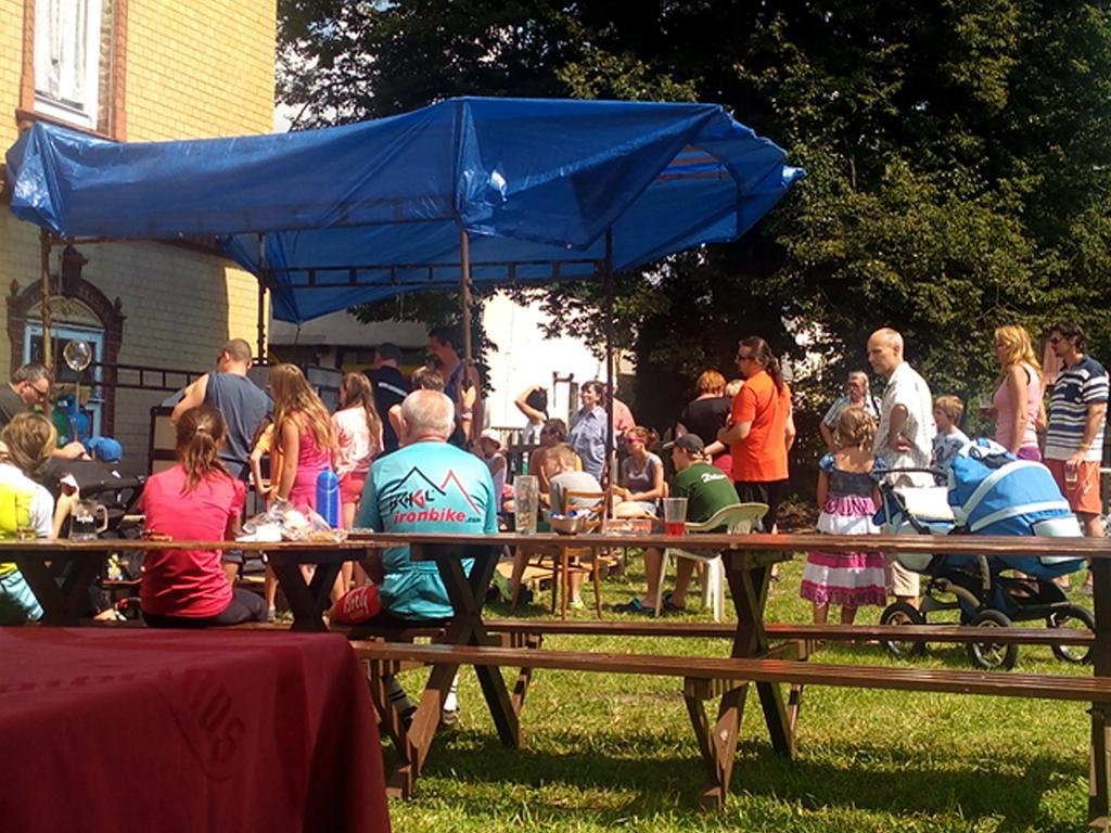 Penzion SKLAŘSKÁ HOSPODA Chřibská Exterior foto