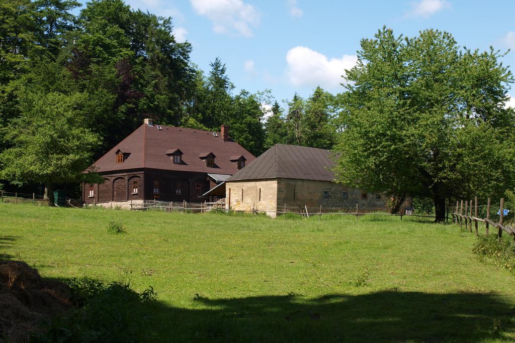 Penzion SKLAŘSKÁ HOSPODA Chřibská Exterior foto