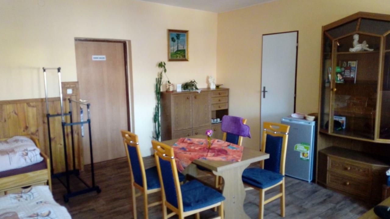 Penzion SKLAŘSKÁ HOSPODA Chřibská Exterior foto